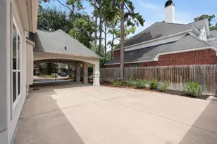 7027 Centre Oaks Dr, Houston, TX 77069 - Photo 41
