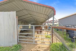 7171 Breezewood Dr, Iola, TX 77861 - Photo 37