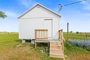 7171 Breezewood Dr, Iola, TX 77861 - Photo 3