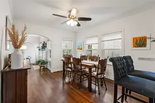 930 Dorothy St, Houston, TX 77008 - Photo 5