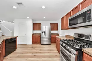14314 Cypress Cascade Ln, Houston, TX 77068 - Photo 7