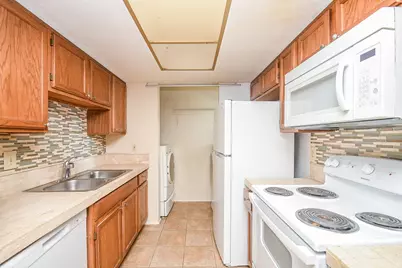 14911 Wunderlich Drive #106, Houston, TX 77069 - Photo 9