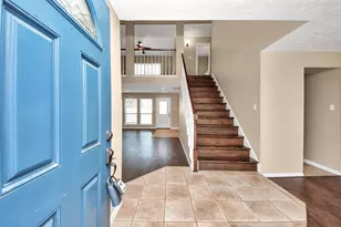 3834 Carya Cir, Sugar Land, TX 77479 - Photo 3