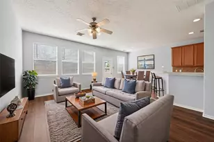 3216 Victorian Manor Ln, Houston, TX 77047 - Photo 3