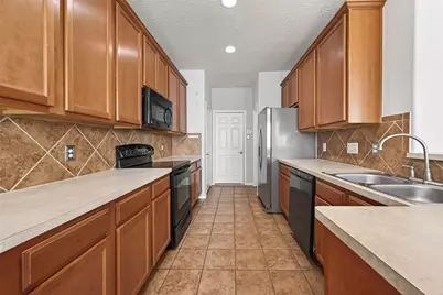 3216 Victorian Manor Lane, Houston, TX 77047 - Photo 5