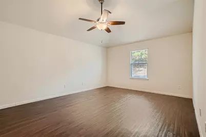 2000 Briar Grove Drive, Conroe, TX 77301 - Photo 9