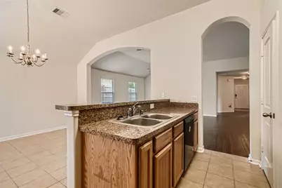 2000 Briar Grove Drive, Conroe, TX 77301 - Photo 7