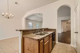 2000 Briar Grove Dr, Conroe, TX 77301 - Photo 7