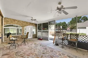 9822 El Chaco St, Baytown, TX 77521 - Photo 43