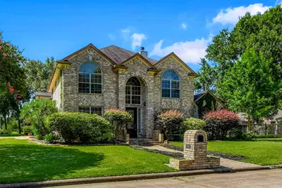 9822 El Chaco Street, Baytown, TX 77521 - Photo 1