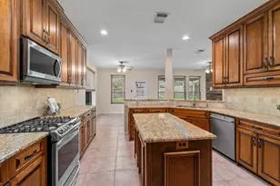 19703 Holly Walk, Spring, TX 77388 - Photo 25