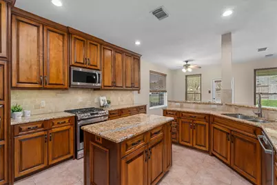 19703 Holly Walk, Spring, TX 77388 - Photo 3