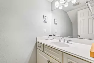 4107 Defender Ln, Galveston, TX 77554 - Photo 25