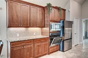 335 Fox Trail Rd, Montgomery, TX 77316 - Photo 11