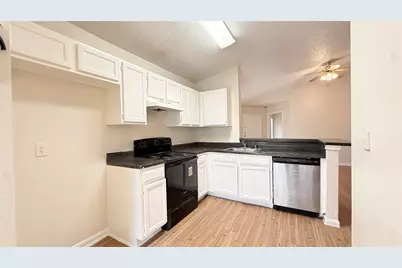 15821 Ridgecroft Road, Houston, TX 77053 - Photo 5