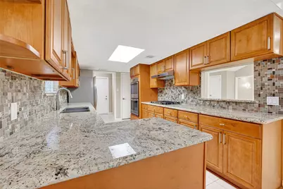 10714 Sagewind Drive, Houston, TX 77089 - Photo 21