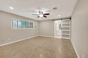 10714 Sagewind Dr, Houston, TX 77089 - Photo 39