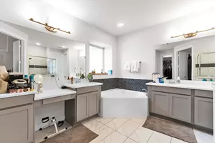 13330 Arbor Villa Ln, Houston, TX 77044 - Photo 27