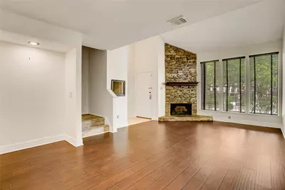 8020 Braesmain Drive #1806, Houston, TX 77025 - Photo 3