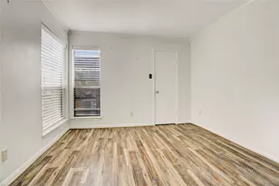 8020 Braesmain Dr, Houston, TX 77025 - Photo 13