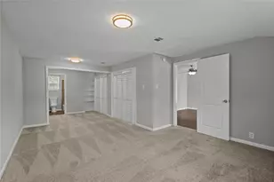 5931 Southville St, Houston, TX 77033 - Photo 7