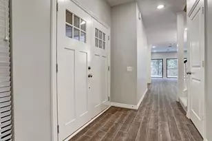 12625 Memorial Dr, Houston, TX 77024 - Photo 3