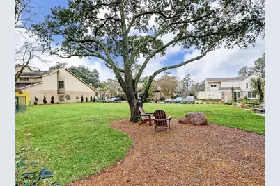 12625 Memorial Drive #109, Houston, TX 77024 - Photo 29