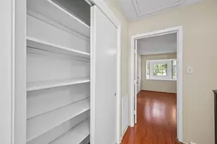 7236 Crownwest St, Houston, TX 77072 - Photo 17