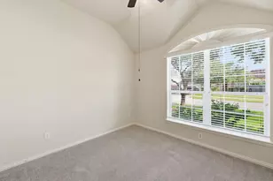 10022 Darrell Springs Ln, Tomball, TX 77375 - Photo 25