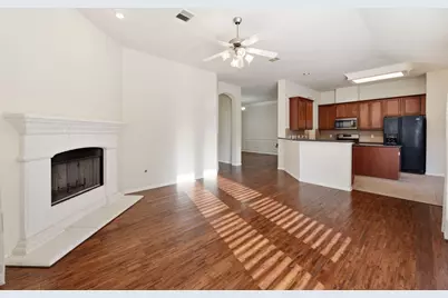 10022 Darrell Springs Lane, Tomball, TX 77375 - Photo 15