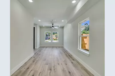 5610 Kittridge Street, Houston, TX 77028 - Photo 13
