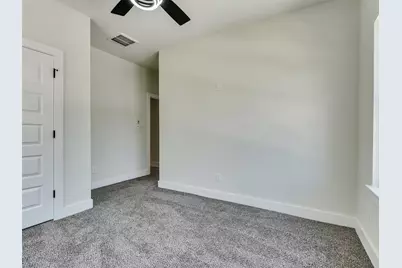 5610 Kittridge Street, Houston, TX 77028 - Photo 19