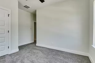 5610 Kittridge St, Houston, TX 77028 - Photo 19