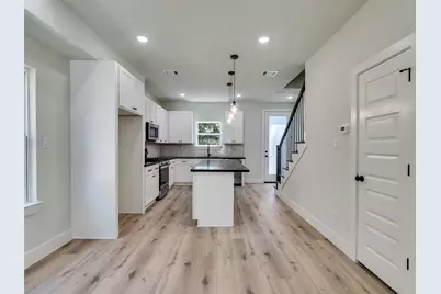 5610 Kittridge Street, Houston, TX 77028 - Photo 9
