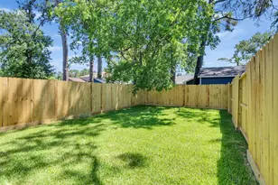 5610 Kittridge St, Houston, TX 77028 - Photo 23