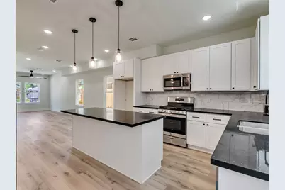 5610 Kittridge Street, Houston, TX 77028 - Photo 5