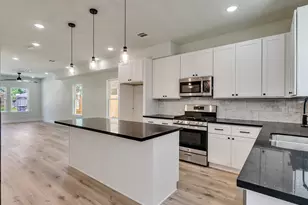 5610 Kittridge St, Houston, TX 77028 - Photo 5