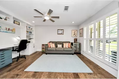 2219 Willowby Dr, Houston, TX 77008 - Photo 15