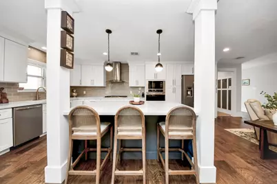 2219 Willowby Dr, Houston, TX 77008 - Photo 9