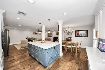 2219 Willowby Dr, Houston, TX 77008 - Photo 7