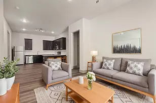 4509 Mt Vernon St, Houston, TX 77006 - Photo 3