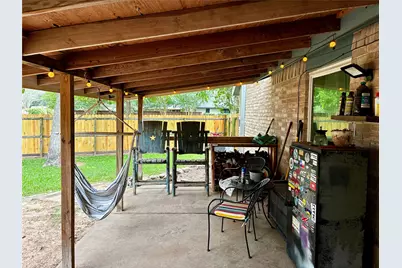 2 Sarita Road, Angleton, TX 77515 - Photo 19