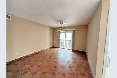 7200 Clarewood Drive #605, Houston, TX 77036 - Photo 3