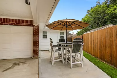 4222 Blue Water Court, Pasadena, TX 77505 - Photo 47