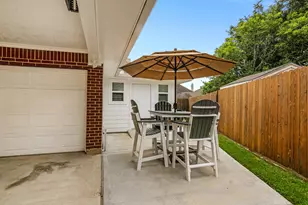 4222 Blue Water Ct, Pasadena, TX 77505 - Photo 47