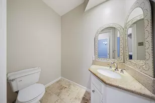 727 Bunker Hill Rd, Houston, TX 77024 - Photo 17