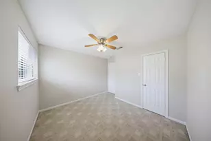 727 Bunker Hill Rd, Houston, TX 77024 - Photo 27
