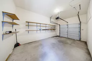 727 Bunker Hill Rd, Houston, TX 77024 - Photo 35