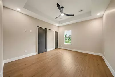 966 & 968 South Lane #A/B, Houston, TX 77088 - Photo 9
