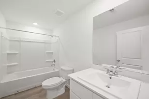 2301 Perdido Bay Ln, Sealy, TX 77474 - Photo 5